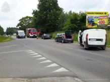 Kolizja trzech aut osobowych na drodze nr 235 w pobliżu Klawkowa. Nie ma poszkodowanych