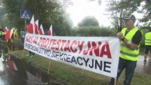 Protest armatorów rybołówstwa na Pomorzu. Blokowali drogę na Hel
