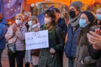 &bdquo;Tak dla Polski europejskiej&rdquo;, &bdquo;Bez Unii czeka nas reżim&rdquo;. W  Chojnicach r&oacute;wnież odbyła się prounijna demonstracja