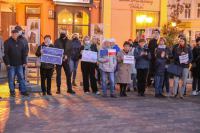 &bdquo;Tak dla Polski europejskiej&rdquo;, &bdquo;Bez Unii czeka nas reżim&rdquo;. W  Chojnicach r&oacute;wnież odbyła się prounijna demonstracja
