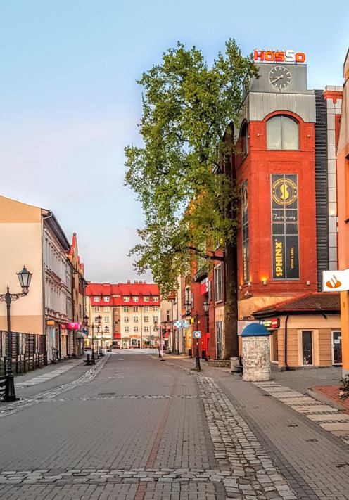Mieszkania, domy i działki szczeg&oacute;lnie poszukiwane.