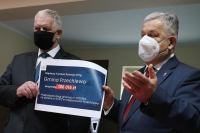 Ponad 4,5 mln zł dla powiatu człuchowskiego z Rządowego Funduszu Rozwoju Dr&oacute;g. "Dla takich chwil warto żyć"