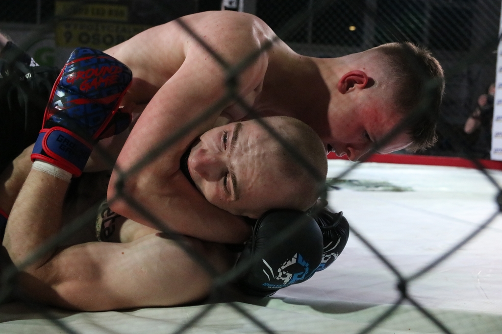 Kacper Mikołajczyk, Dominik Janikowski i Dawid Tandecki wygrali swoje walki podczas gali MMA Chojnicki Młyn FOTO