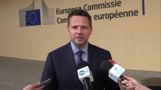 R. Trzaskowski rozmawiał z szefową i urzędnikami Komisji Europejskiej o wsparciu dla miast przyjmujących uchodźców