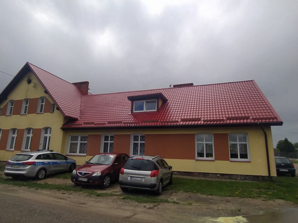 Dzieci wróciły do szkoły w Biskupnicy w gminie Człuchów. Budynek został przywrócony do użytkowania do pożarze FOTO