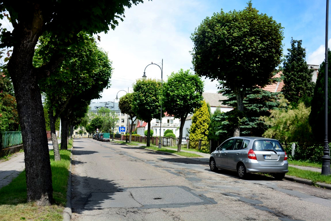 Umowa na przebudowę ulicy Wicka Rogali w Chojnicach podpisana. Firma niebawem wejdzie na plac budowy