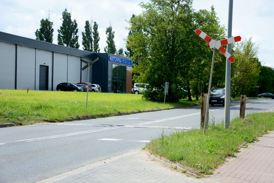 Nieużywane tory na ulicy Przemysłowej w Chojnicach zostaną usunięte do końca czerwca