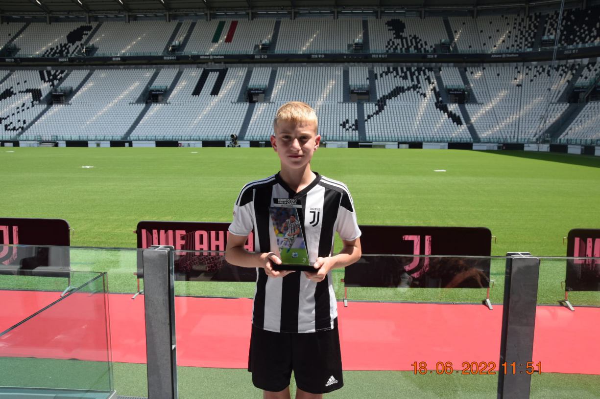 14-letni Antoni Burkiewicz z Sępólna Krajeńskiego najlepszym zawodnikiem Mistrzostw Świata akademii Juventusu Turyn