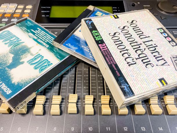 30 lat Weekend FM. Odcinek 3. Archiwalna oprawa Radia Weekend. Posłuchaj, co dawniej w radiu grało