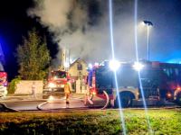 Pożar budynku gospodarczego w Ciechocinie w gminie Chojnice. Walka z ogniem trwała sześć i p&oacute;ł godziny