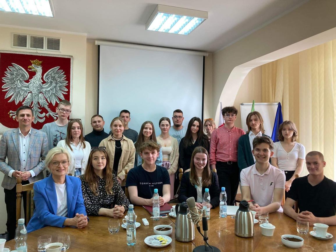 Młodzieżowa Rada Powiatu Człuchowskiego wystosowała apel do wójtów i burmistrzów