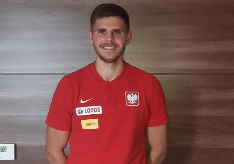 Niesamowite uczucie. Kacper Kasperowicz z Chojniczanki zaliczył debiut w reprezentacji Polski U-20