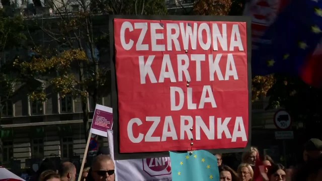 Nauczyciele rozbiją namioty w Warszawie. Minister Czarnek będzie miał blisko