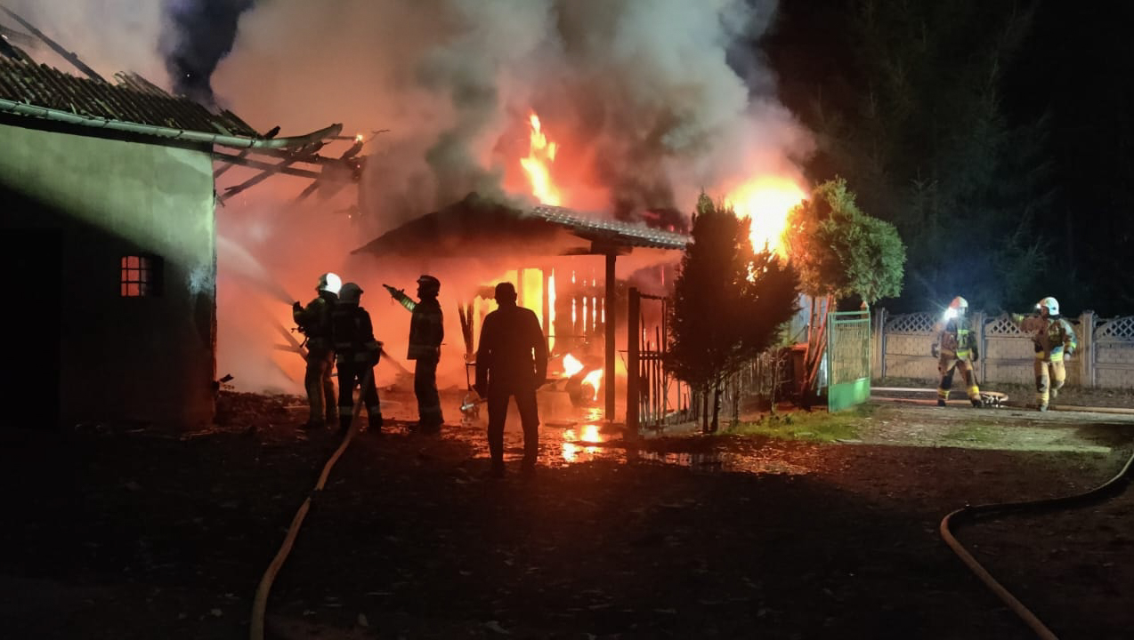 Pożar budynków gospodarczych w Gutowcu, w gminie Czersk