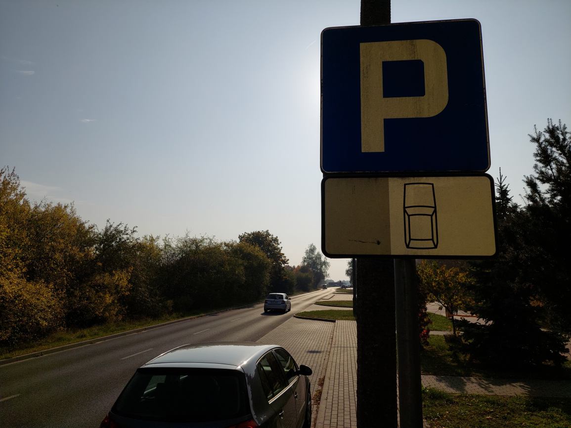 Trzy nowe lustra drogowe pojawią się na ulicy ks. Popiełuszki w Sępólnie Krajeńskim