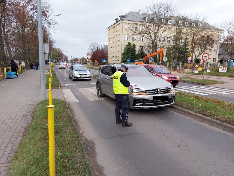 Samochód osobowy potrącił 14-latkę przy tzw. starym cmentarzu w Chojnicach