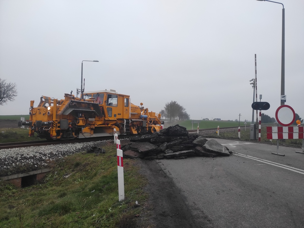Przez najbliższe dwa dni zamknięty będzie przejazd kolejowy na drodze Chojnice-Brusy między Brusami i Żabnem