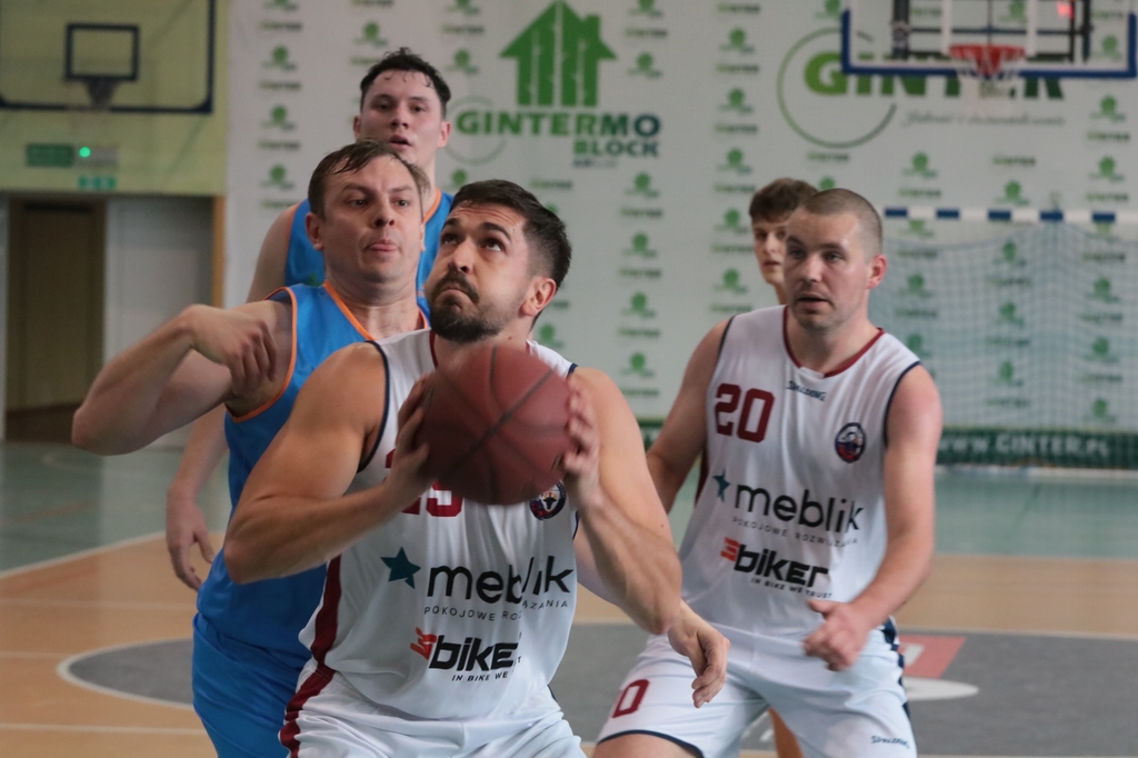 Koszykarze Kolejarza Chojnice wciąż bez zwycięstwa w tym sezonie FOTO