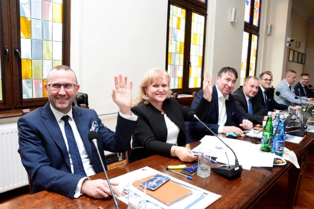 Rekordowy budżet powiatu chojnickiego. Radni pierwszy raz od przynajmniej dekady zagłosowali jednomyślnie
