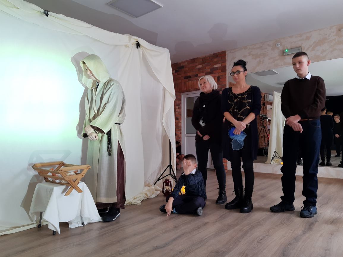 Grupa teatralna ze Specjalnego Ośrodka Szkolno-Wychowawczego w Sępólnie awansowała do finału tegorocznej Albertiany