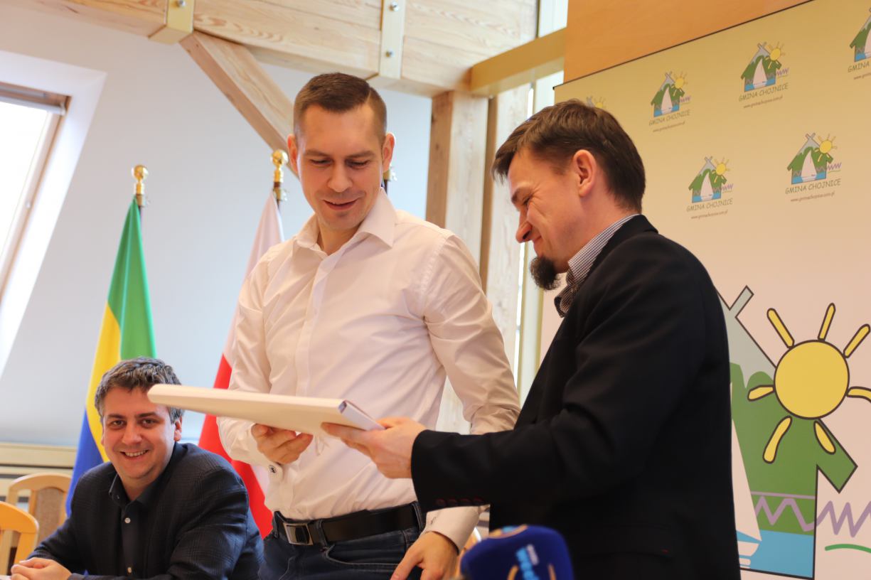 Mieszkańcy Chojniczek chcą dostępu do szerokopasmowego internetu. Zebrali już prawie 300 deklaracji