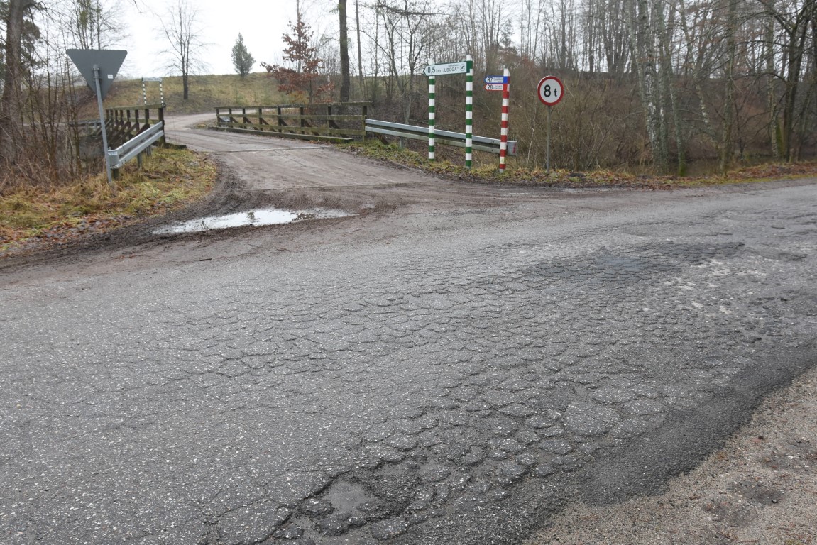 Gmina Czersk dołoży więcej pieniędzy do przebudowy drogi Rytel - Zapędowo
