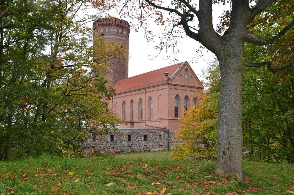 Czy miasto Człuchów zorganizuje poszukiwanie bursztynowej komnaty na terenie człuchowskiego zamku? 