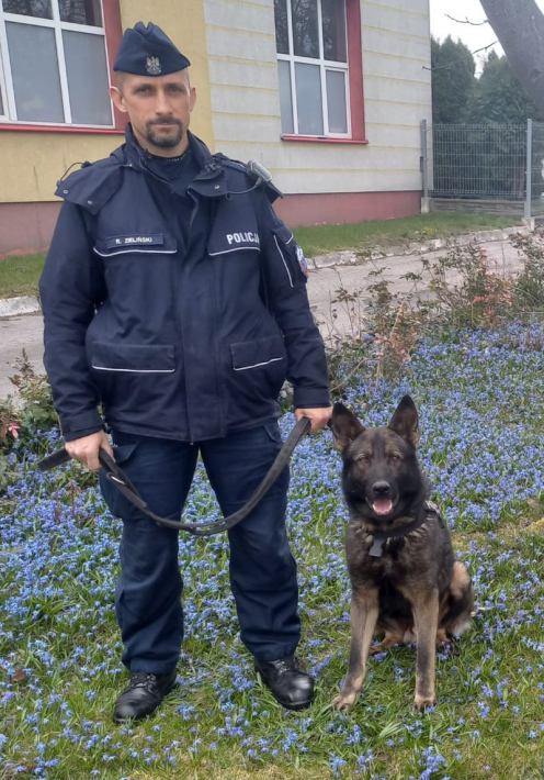 Złodziej katalizator&oacute;w zatrzymany na gorącym uczynku w Chojnicach
