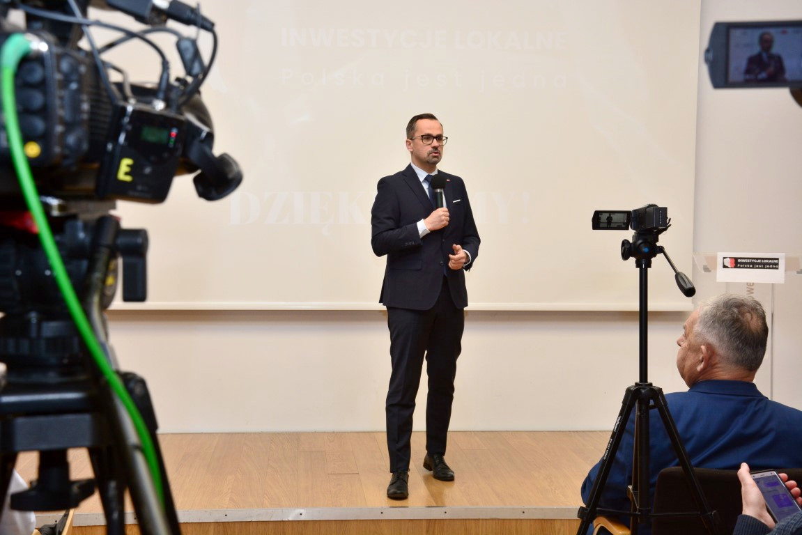 W Chojnicach odbyło się prekampanijne spotkanie ministra Marcina Horały. Polityk podsumował ostatnie lata pracy Zjednoczonej Prawicy