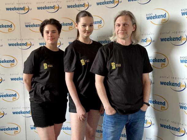 WSZYSTKO JEST POEZJA... Festiwal Poetycki po raz kolejny w Chojnicach (Rozmowa, program, wideo z niedzielnego mappingu)