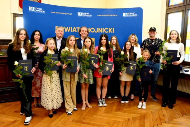 Ludzie kultury z nagrodami starosty chojnickiego. W tym roku trafiły do 13 osób (FOTO)