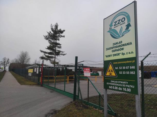 Będzie zmiana systemu odstraszania ptaków żerujących w ZZO w Nowym Dworze. "Zobaczymy, jaki będzie efekt tego"