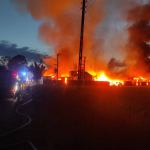 Pożar zakładu w Łubnej w gminie Czersk. Fot. Stanisław Kamiński/Weekend FM