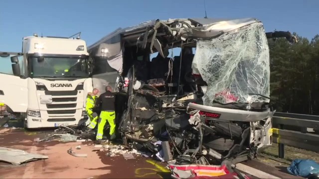 Wypadek polskiego autokaru w Niemczech. 56 poszkodowanych, 34 osoby trafiły do szpitali