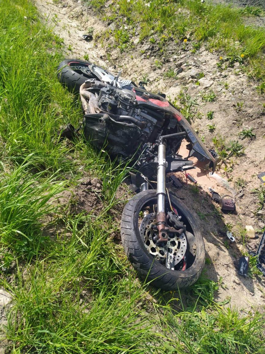 Motocyklista ranny po wypadku na DK 25 w Obkasie w powiecie sępoleńskim