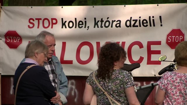 Kolejny protest przeciwko budowie kolei do CPK. Tym razem w obronie swoich domów i przyrody stanęli mieszkańcy Pawłowic w woj. śląskim