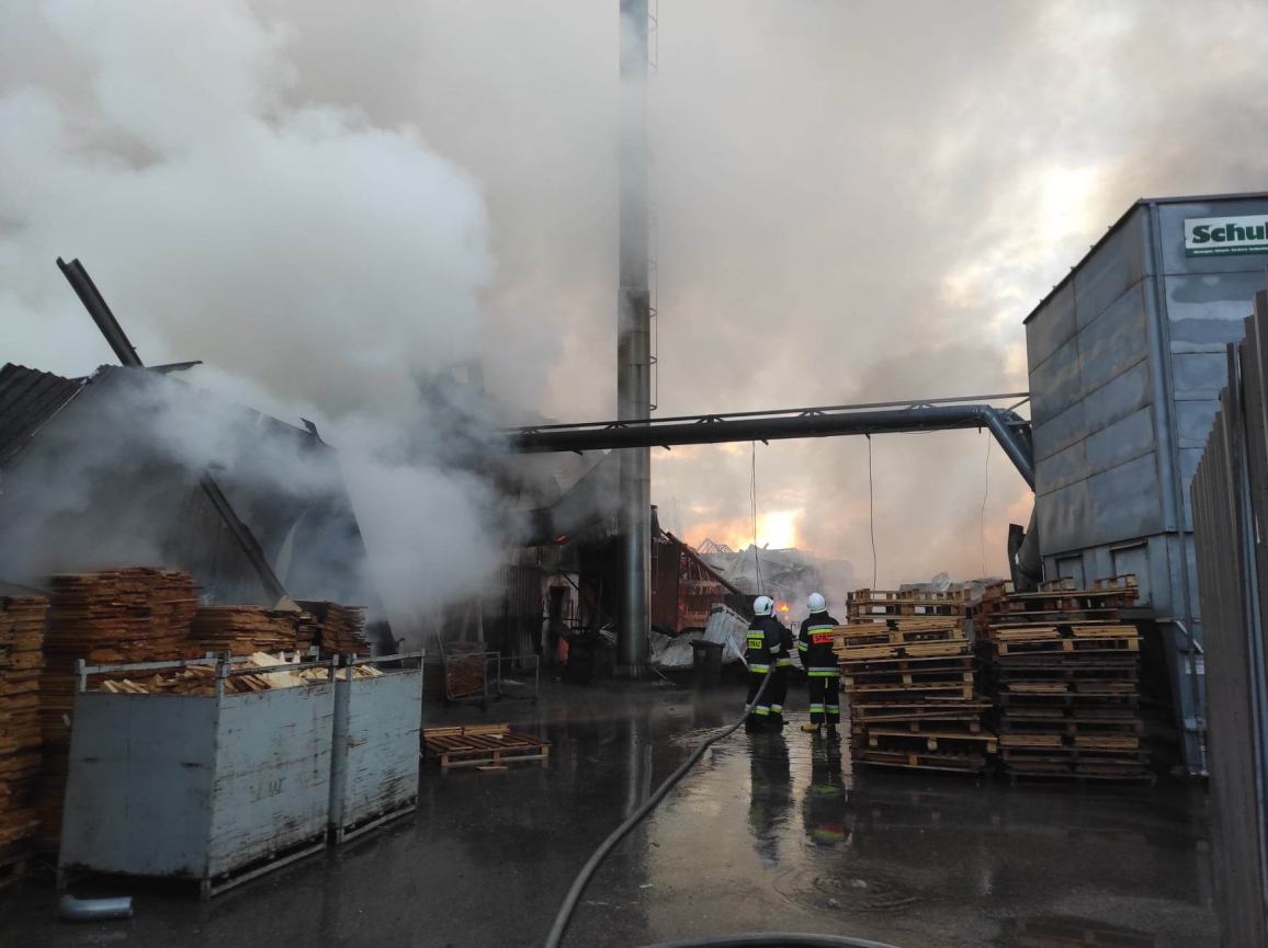 W spalonym zakładzie pracowało 50 osób. Władze gminy Czersk deklarują pomoc poszkodowanej firmie