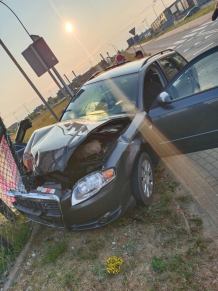 Wypadek z udziałem trzech pojazdów, w tym dwóch ciężarowych, w powiecie kościerskim