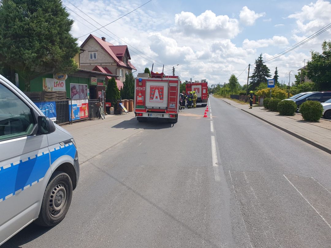 Wypadek w Leśnie w gm. Brusy. Ranny motocyklista trafił do chojnickiego szpitala