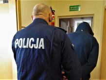 Mieszkaniec powiatu kościerskiego nie potrafił wyjaśnić, dlaczego na jego posesji znajduje się skradziony pojazd