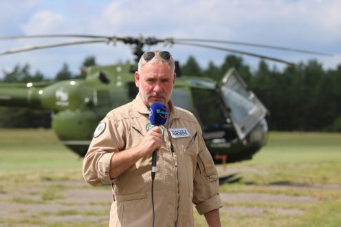 "Gąsienice i podkowy". Nadawaliśmy z Bornego Sulinowa. Ruszył tu XVIII Międzynarodowy Zlot Pojazd&oacute;w Militarnych (ROZMOWY, FOTO)