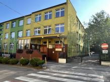Prace przy rozbudowie budynku Powiatowego Zespołu Szkół nr 1 w Kościerzynie nabierają tempa