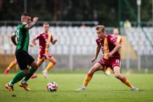 Beniaminek deklasuje Chojniczankę i zsyła ją do strefy spadkowej II ligi. Stal Stalowa Wola wygrała aż 5:2