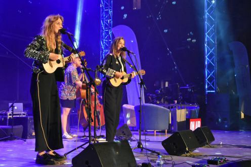 "Siła lokalności 2023". Koncert i audycja live w Fosie Miejskiej w Chojnicach (FOTOGALERIA)