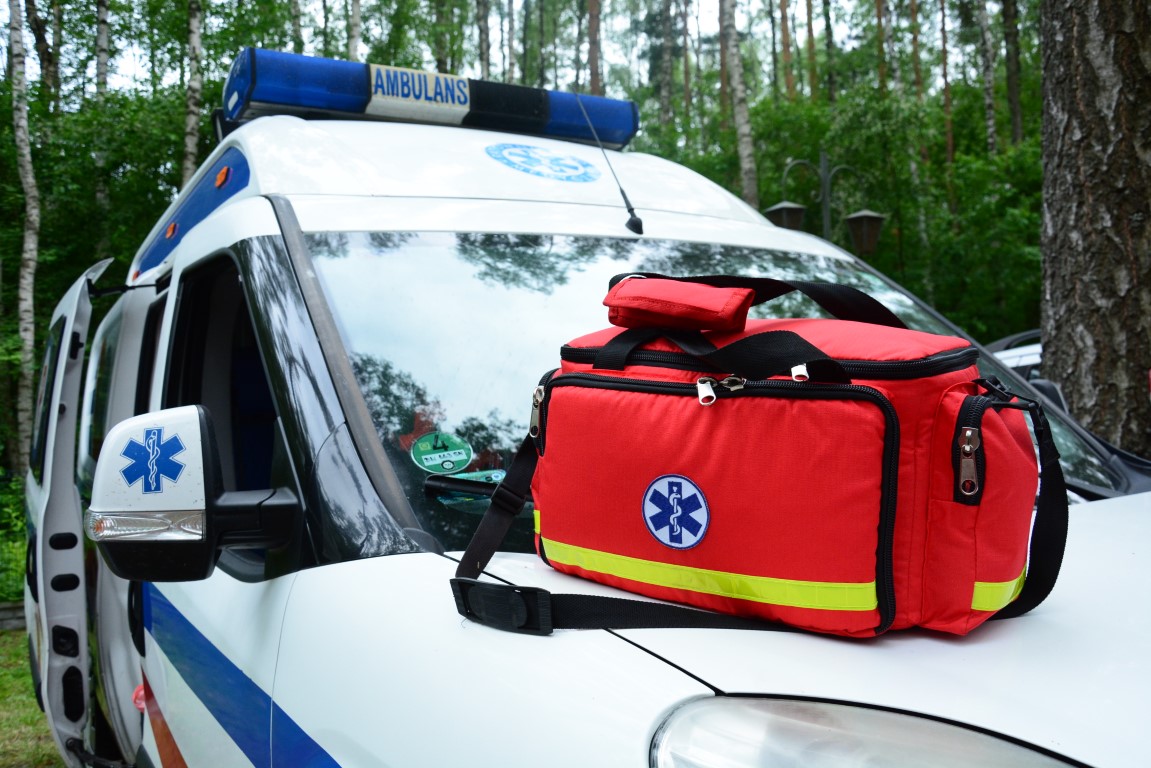 30-latek z Kościerzyny trafił do szpitala, po tym jak przewrócił się na hulajnodze elektrycznej