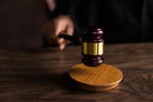 49-latek z powiatu kościerskiego, który miał nakłaniać do podpalenia domu sędzi, trafi do zakładu psychiatrycznego