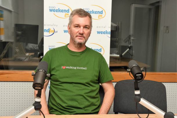 Walking futbol czyli piłka nożna bez biegania. Międzynarodowy Senior Tur Cup rusza w Charzykowach