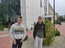 Po dwóch miesiącach wakacji uczniowie wracają do szkolnych sal. Jak im minęły wakacje? (ROZMOWA)