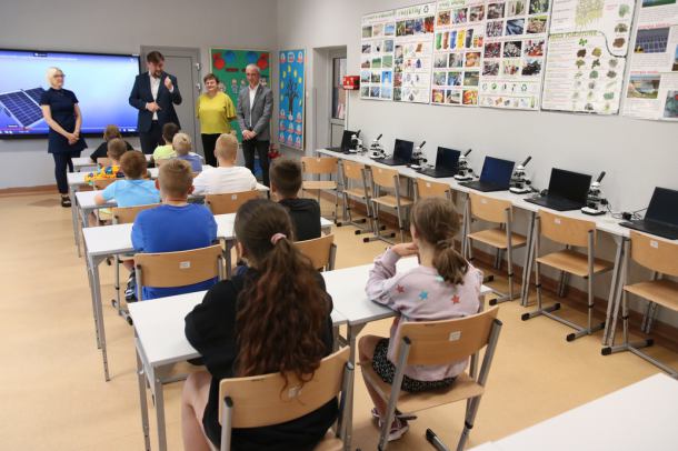 Ekopracownie w Wierzchowie Dworcu i Rychnowach uroczyście otwarte (FOTO)