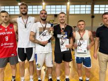 Wczoraj (23.09) odbył się turniej koszykówki 3 na 3 o puchar burmistrza Bytowa (FOTO)